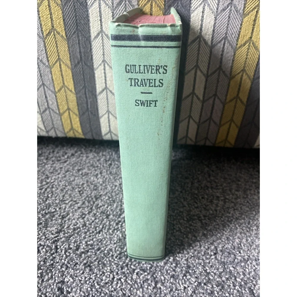 Vintage Pre-1944 Hardback Copy of Gulliver's Travels by Johnathan Swift Classic